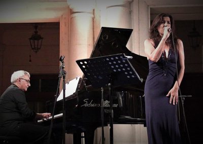 con Elisabetta Antonini in concerto jazz standards